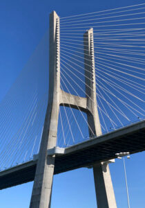 Günstige Autovermietung und Transporter in Loures