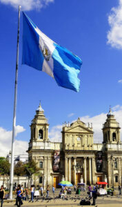 Günstige Autovermietung und Transporter in Guatemala-Stadt